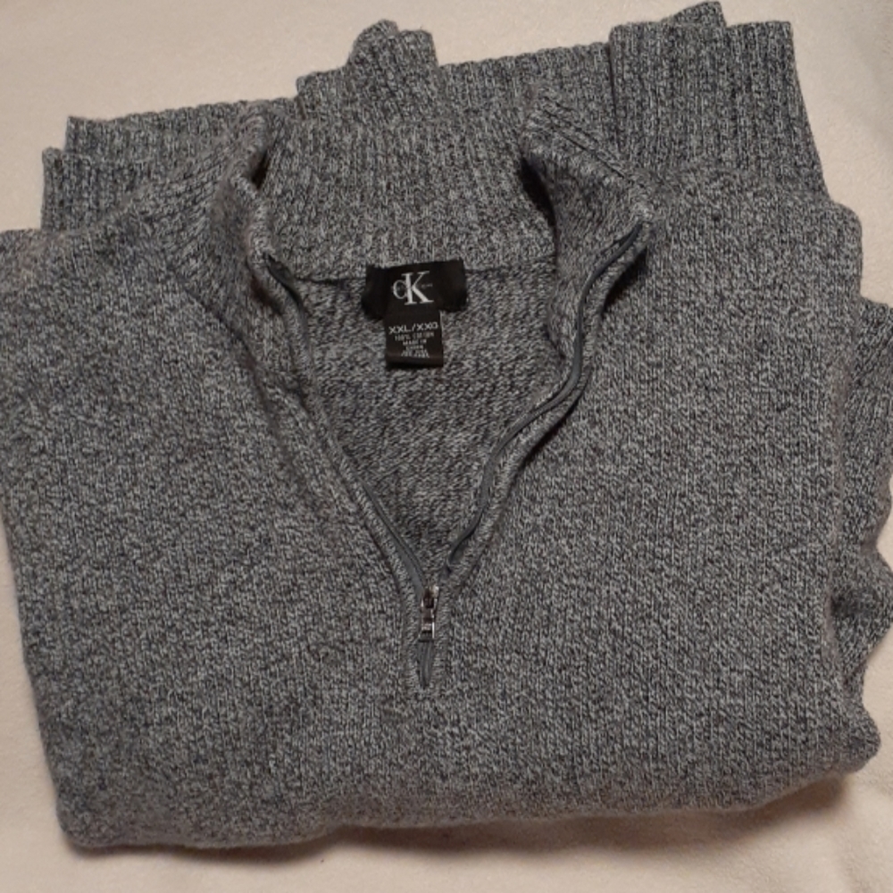 Sweater - Picture 2 of 2